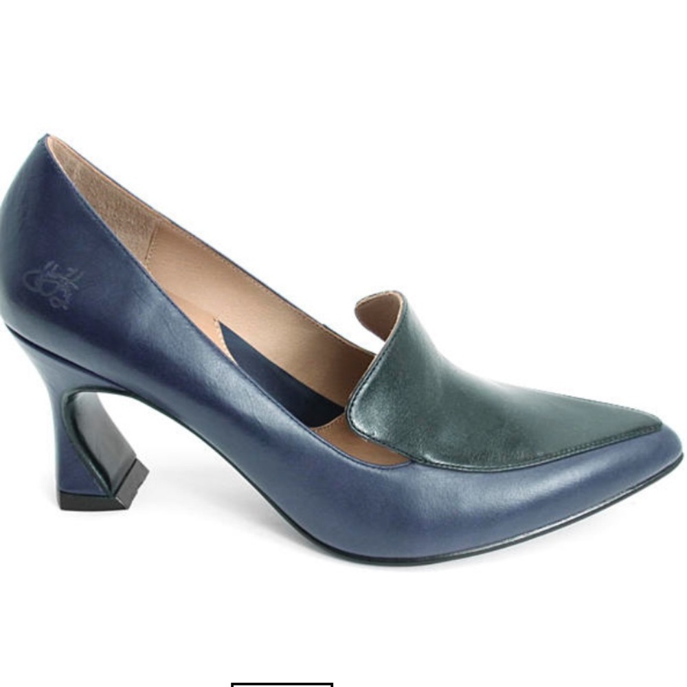 John Fluevog Big Presence Davis Classy Loafer Heels Black & Blue Leather 9.5 - Picture 2 of 13